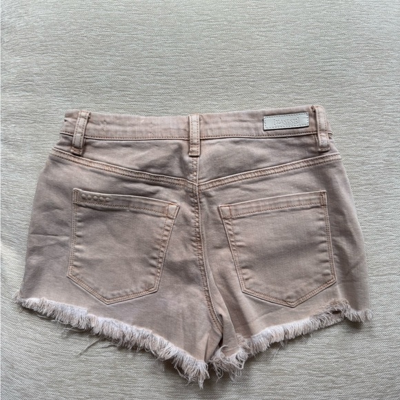 Blank NYC Pink Wedge Jean Shorts with Frayed Hem - Picture 7 of 7